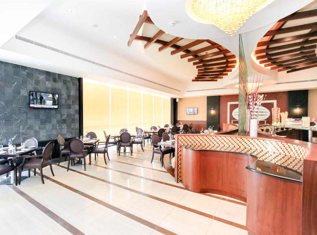 Danat Capital Hotel Abu Dhabi Exterior foto