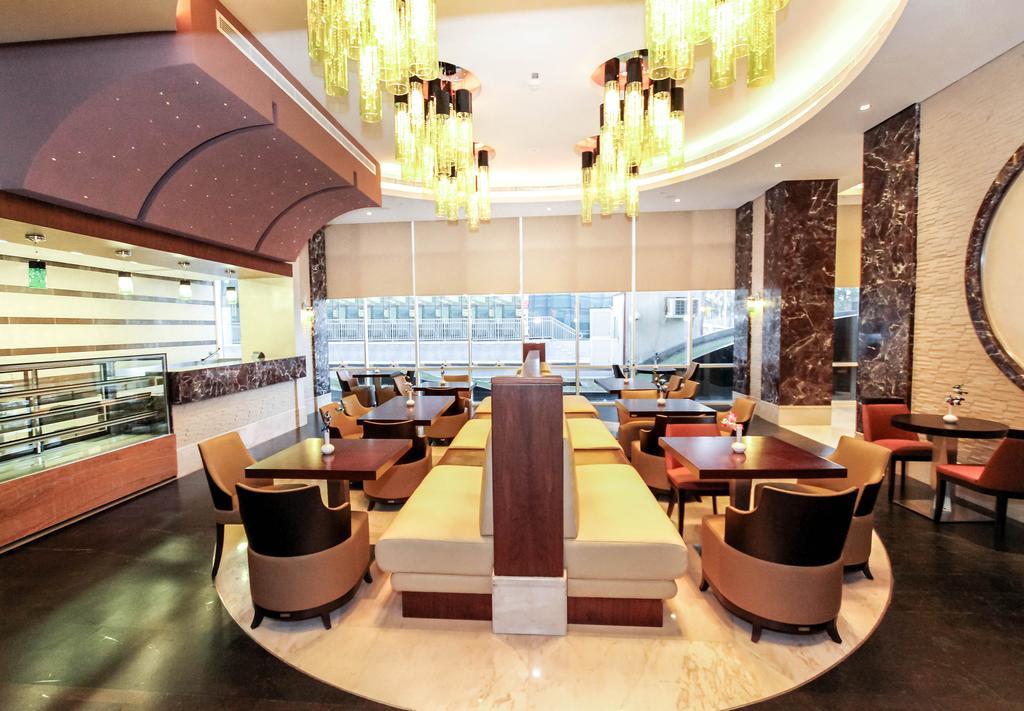 Danat Capital Hotel Abu Dhabi Exterior foto