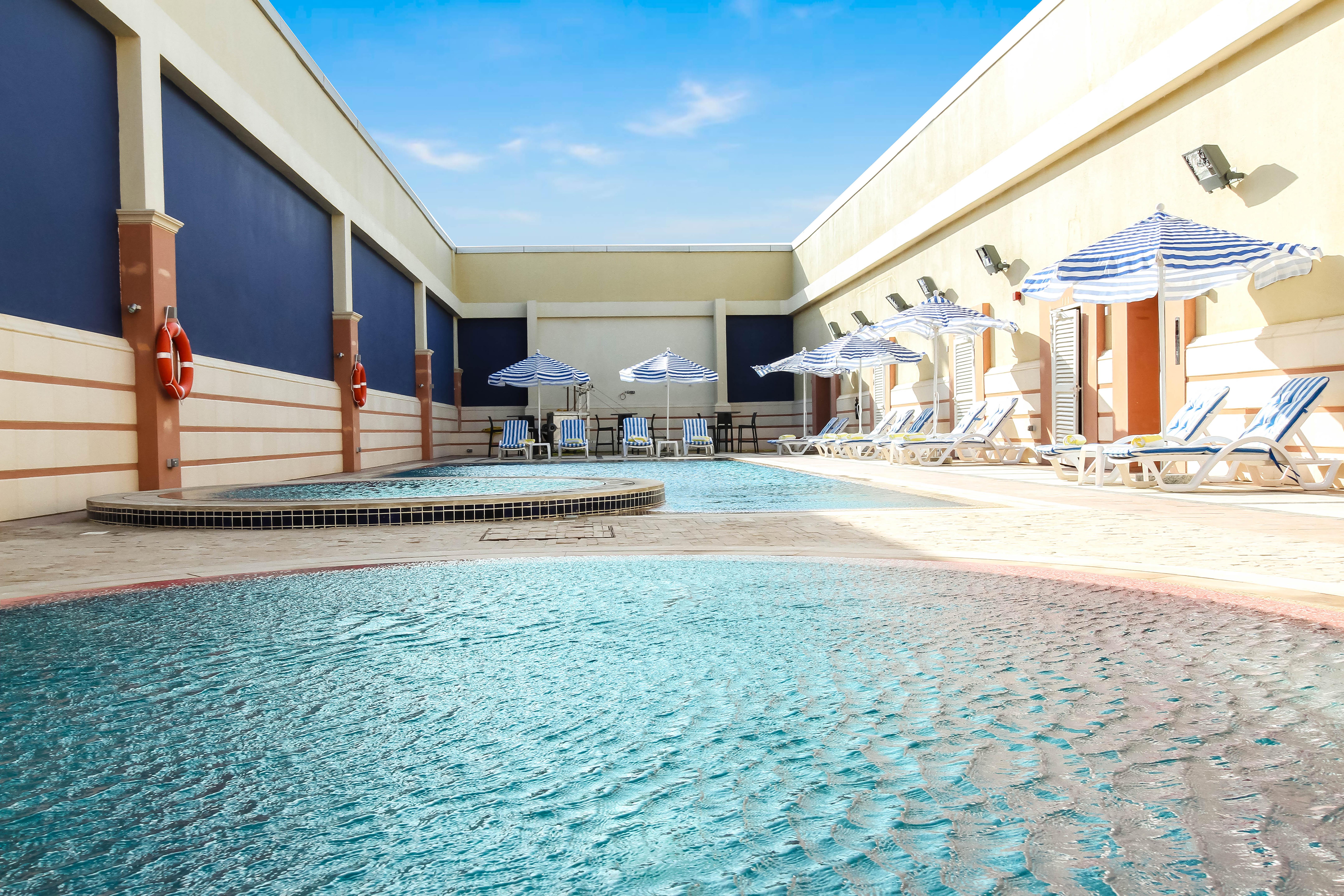 Danat Capital Hotel Abu Dhabi Exterior foto